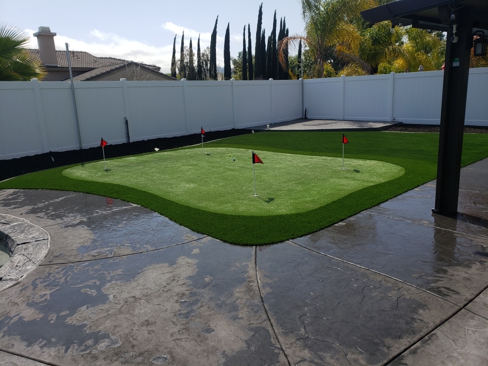 ProLawn Turf | Small Backyard Putting Green 2019 - ProLawn ...